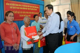 Dirigente vietnamita visita comunidad de Khmer por festival de Chol Chnam Thmay
