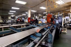 Hanoi planea ampliar complejos industriales hasta 2020