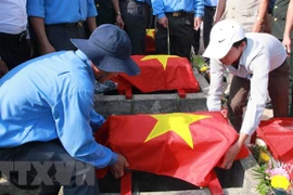 Gia Lai: Riden homenaje póstumo a combatientes vietnamitas caídos en Camboya
