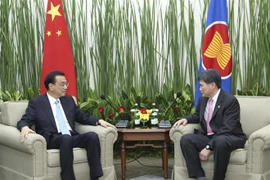 ASEAN y China por acelerar la firma de Asociación Económica Integral Regional