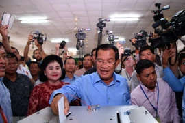 Vietnam congratula a Camboya por éxito de las elecciones legislativas