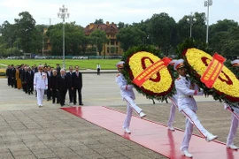 Tributo al Presidente Ho Chi Minh en Día de la Independencia de Vietnam