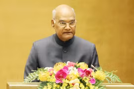 Destaca presidente de la India significado especial de las relaciones con Vietnam 