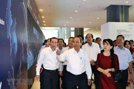 Premier vietnamita examina preparativos para Foro Económico Mundial sobre ASEAN 2018