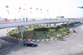 Ciudad vietnamita de Hai Phong se esfuerza por desarrollar grandes proyectos de transporte