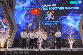 LH-ATM gana Concurso de Robótica de Vietnam 2018