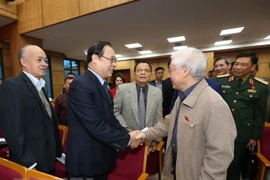 Máximo dirigente partidista y estatal de Vietnam dialoga con votantes de Hanoi