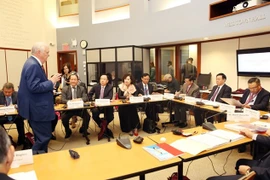 Vicepremier de Vietnam presenta políticas de su país en Estados Unidos