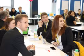 Efectúan en Suiza seminario sobre economía de Vietnam 