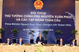 Premier de Vietnam reitera respaldo a inversión de grupos extranjeros