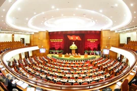 Comité Central del Partido Comunista de Vietnam concluye su VII pleno