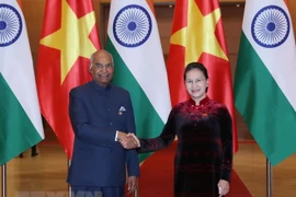 La India concede importancia a la asociación estratégica integral con Vietnam, afirma Presidente