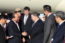 Premier de Vietnam disfruta de un show tecnológico inteligente en Canadá