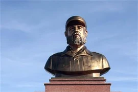 Dedican parque a Fidel en provincia vietnamita de Quang Tri 