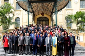Vicepremier vietnamita destaca contribuciones de la prensa en 2017