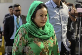 Comisión anticorrupción de Malasia detiene a esposa de expremier Najib Razak 