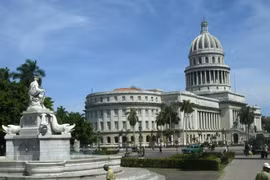 Vietnam y Cuba poseen enorme potencial en cooperación comercial