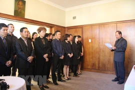 Continúan homenajes a expremier vietnamita Phan Van Khai en diversos países