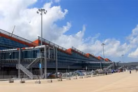 Iniciarán en Vietnam vuelos comerciales al aeropuerto internacional de Van Don 
