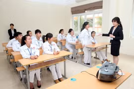 Vietnam busca mejorar habilidades de enfermeros