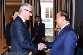 Premier de Vietnam continúa sus actividades en Bélgica 