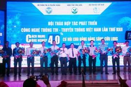Destacan desarrollo de gobierno electrónico en seminario sobre las TIC en Vietnam