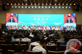  Indonesia y China firman contratos valorados en 23 mil millones de dólares 