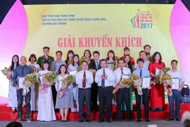 Casi 70 obras reciben premios de Información para el Exterior 2017 de Vietnam 