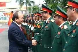 Premier vietnamita destaca esfuerzos de Zona Militar 5