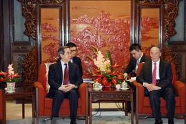 Vietnam y China trabajarán para fomentar lazos bilaterales