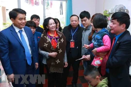 Hanoi atiende a trabajadores en ocasión del Tet 2018