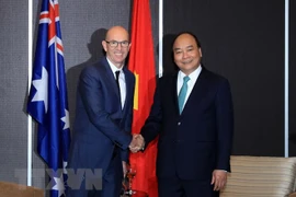Premier de Vietnam recibe a importantes inversores australianos 