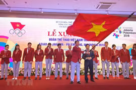 Despiden a delegación de atletas vietnamitas participantes en juegos continentales ASIAD-2018
