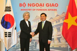Vietnam y Sudcorea acuerdan impulsar cooperación multifacética 