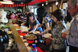 Presentan particularidades culturales y gastronómicas de Vietnam en Sudáfrica