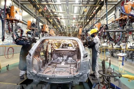 Grupo de auto Thaco traza alta meta para la fábrica en 2018