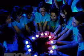 Actividades en respuesta a campaña ambiental Hora del Planeta 2018 en Hanoi