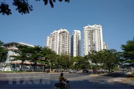 Mercado inmobiliario de Vietnam atrae grandes inversiones en primera mitad del año