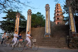 Fotógrafo francés captura la belleza de pagodas vietnamitas