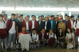 Fanáticos en Yakarta despiden a delegación deportiva de Vietnam 