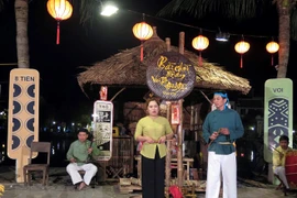 Celebran en Vietnam el reconocimiento por la UNESCO del arte Bai Choi 