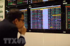 Buenos resultados del mercado bursátil de Vietnam en primera mitad de 2018