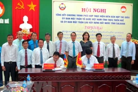 Organizaciones de masas de Vietnam y Laos coordinan divulgación sobre protección de frontera común