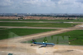 Extenderán aeropuerto internacional Tan Son Nhat hacia el Norte y el Sur