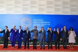 Premier de Vietnam asiste a sesión inaugural de reuniones anuales del FMI-BM