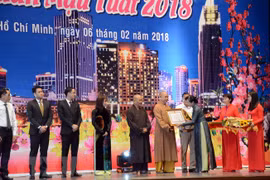 Vietnamitas en ultramar se reúnen en Ciudad Ho Chi Minh por el Tet