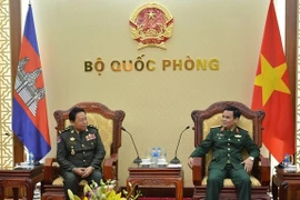 Vietnam y Camboya robustecen cooperación en defensa 