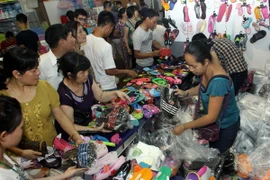 Inauguran en Hanoi exposición de mejores productos tailandeses