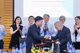 Empresas petroleras de Vietnam y Japón firman acuerdo de cooperación