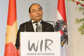 Premier de Vietnam invita a inversiones austriacas en sectores de alta tecnología 